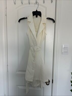 SHEIN White Textured Fabric Blazer Dress